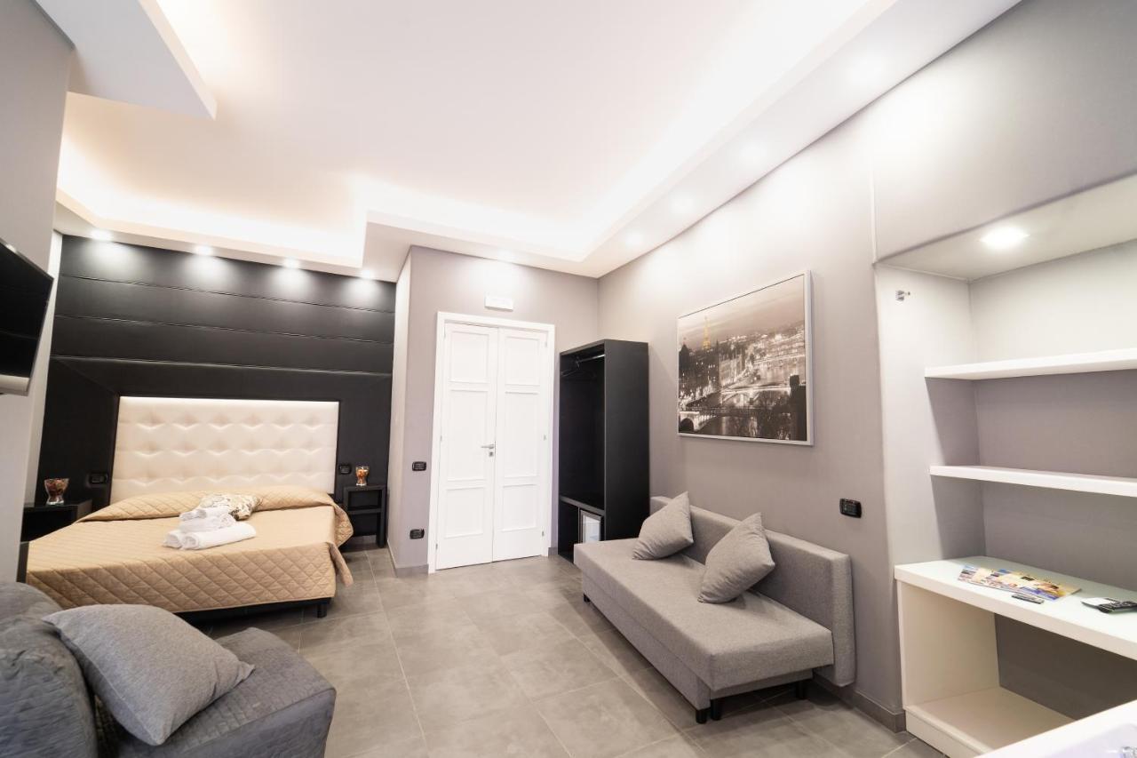 Royal House Centro, By Clapa Group Gasthuis Napels