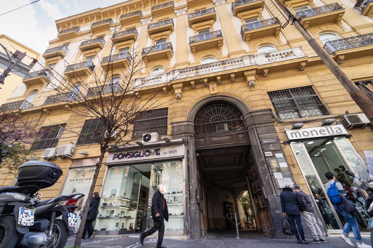 Royal House Centro, By Clapa Group Napels