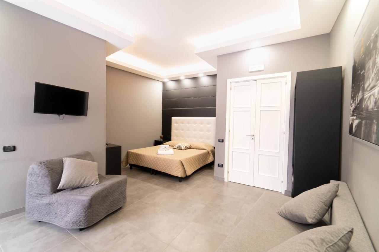 Royal House Centro