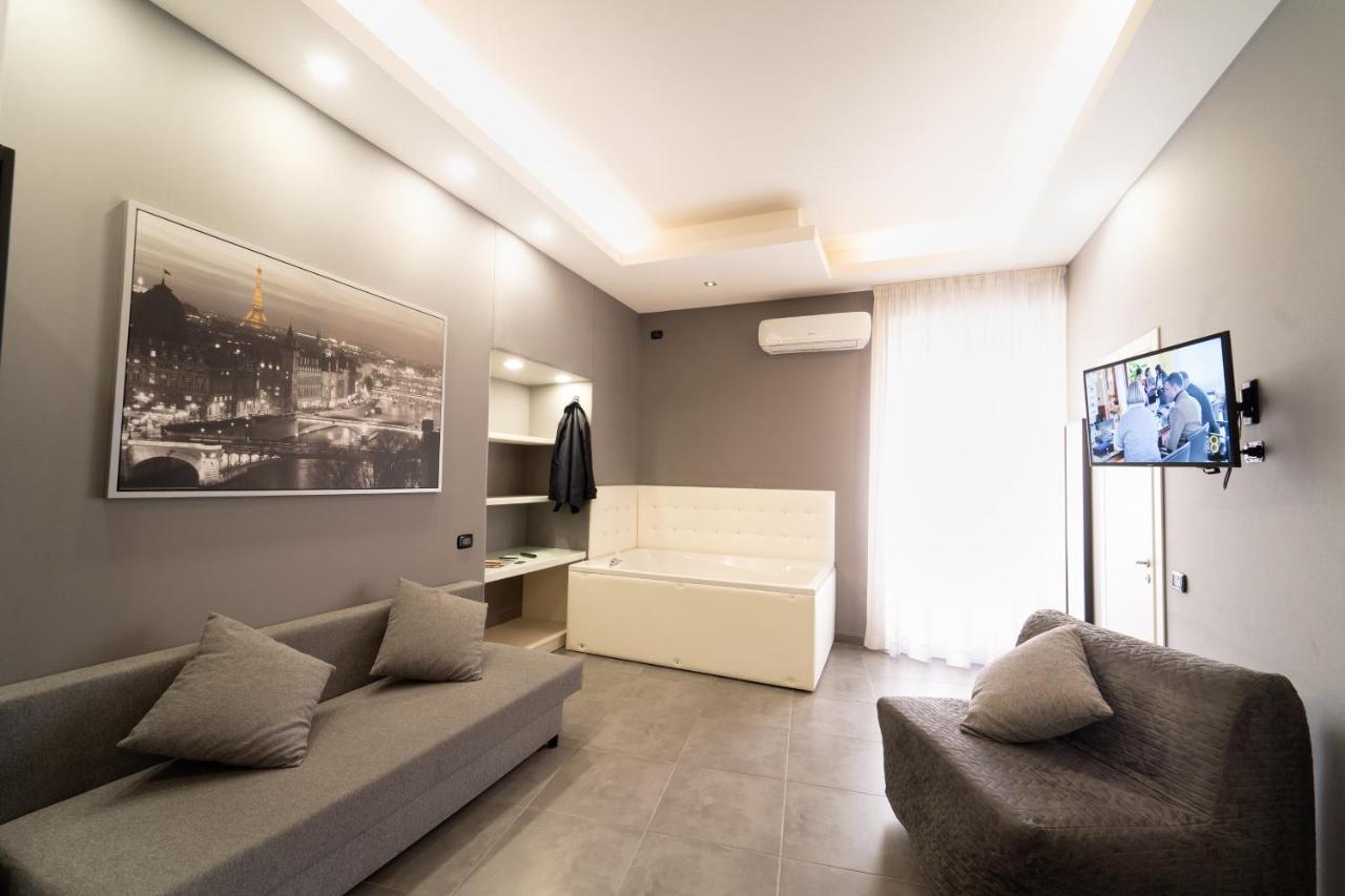 Royal House Centro