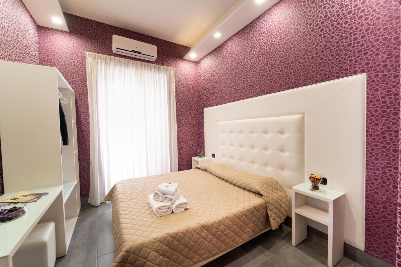Royal House Centro Affittacamere 2*